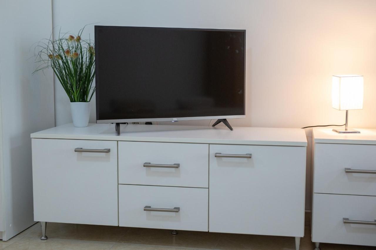 Apartmani Mara Matic Малинска Экстерьер фото